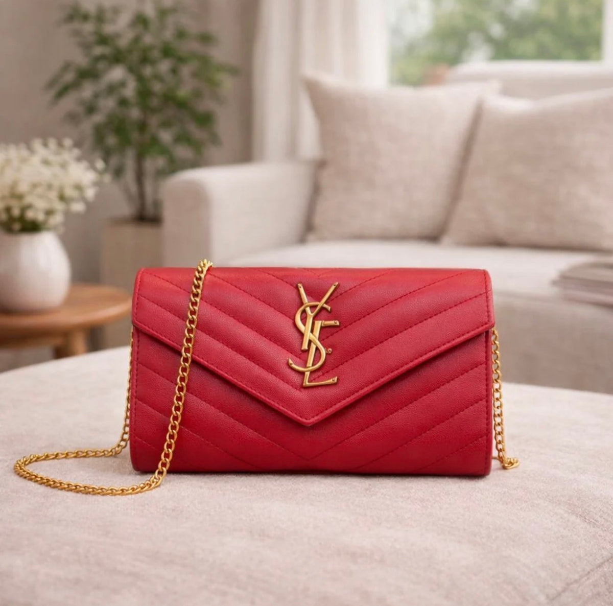 Red Matte Inspired
Designer Handclutch