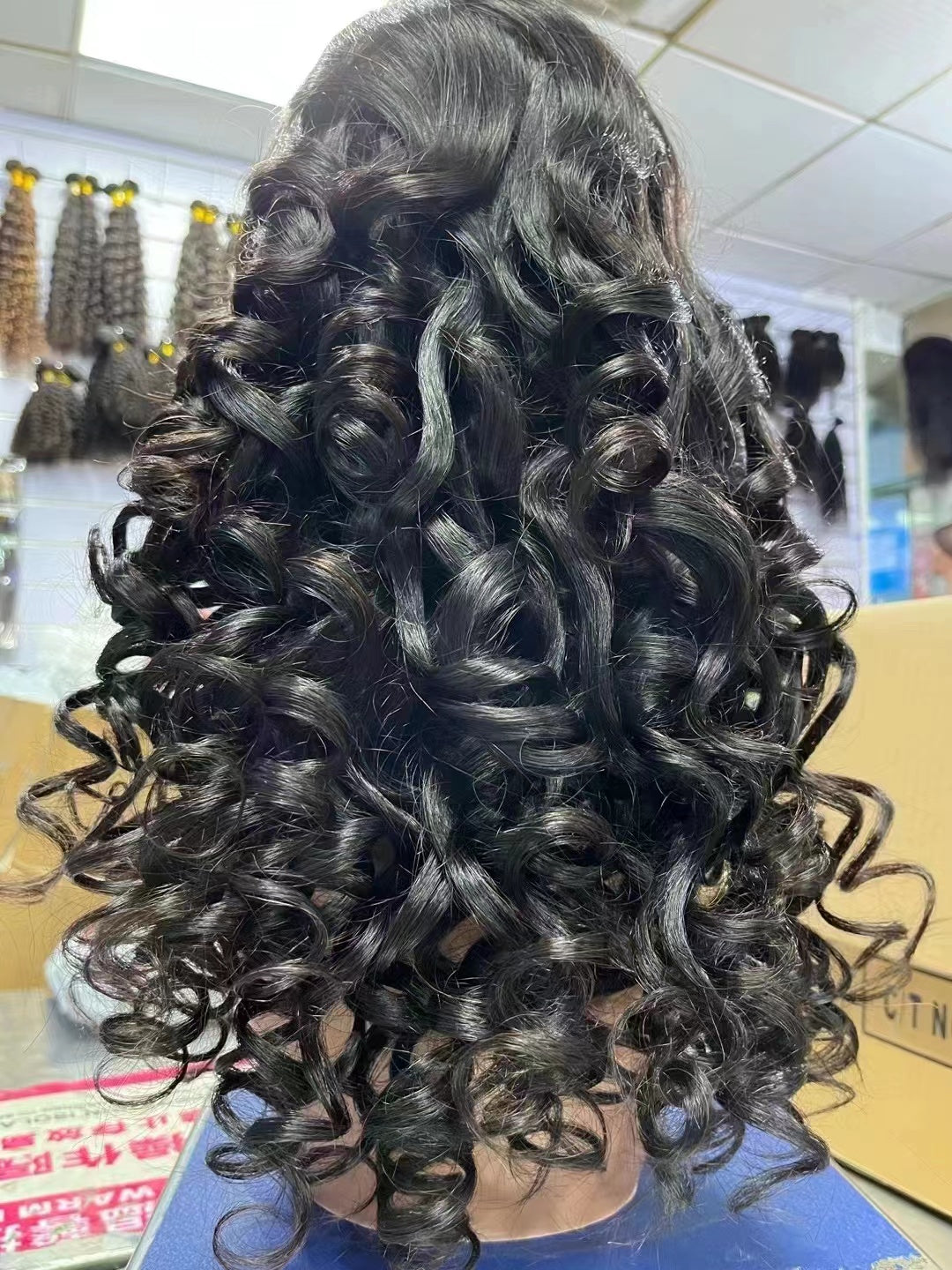 Gina Curly Wig
