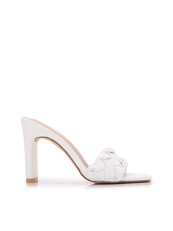 High Chunky Heeled
Sandals White